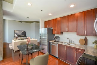 855 Peachtree St NE Unit 2412, Atlanta, GA 30308