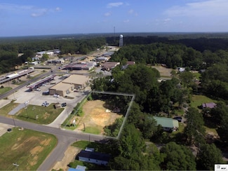 205 E Boundary St, Farmerville, LA 71241