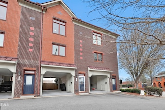 147 Pennmark Place, Fayetteville, NC 28301