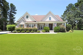 614 Savannah Rd, Richmond Hill, GA 31324