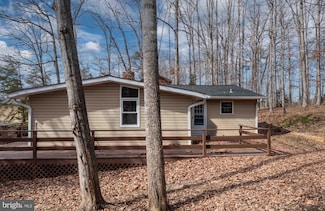 116 Lakeview Pkwy, Locust Grove, VA 22508