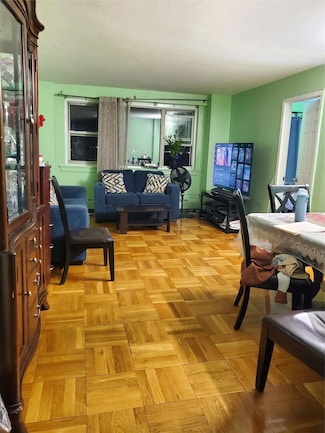 89-00 170th St Unit 10-M, Jamaica, NY 11432