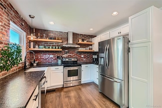 3955 S Nucla St, Aurora, CO 80013