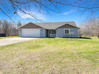 1359 Averi Cir NW, Bemidji, MN 56601