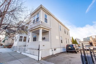 1022 E 22nd St, Paterson, NJ 07513