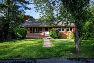216 Orchard Ln, Harrisonburg, VA 22801