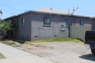 902 Island Ave, Wilmington, CA 90744