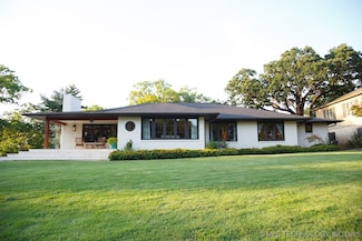 2233 E 32nd St, Tulsa, OK 74105