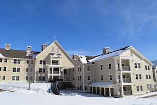 517/519 QIII Jackson Gore Adams House Unit 517/519 QIII, Ludlow, VT 05149