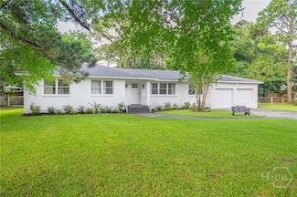 397 Hunt Dr, Savannah, GA 31406