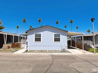 256 Mary Kay Ln, Bakersfield, CA 93308