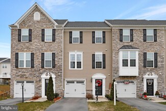 114 Chamomile Ct, Lake Frederick, VA 22630