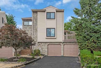 3 Redberry Ct, East Brunswick, NJ 08816