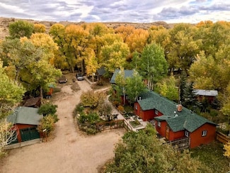 107 Main St, Elk Mountain, WY 82324