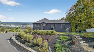 1568 Route 9w, Marlboro, NY 12542