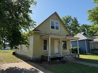 1119 N B St, Wellington, KS 67152