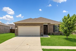 2913 Cash Place, Aubrey, TX 76227