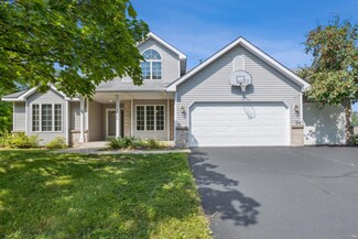 14700 Coachman Ct NE, Prior Lake, MN 55372