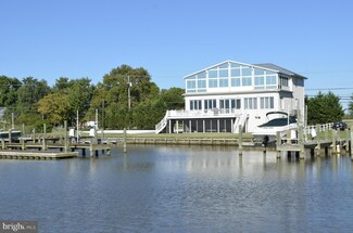 9114 N Point Rd, Sparrows Point, MD 21219
