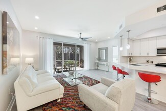 268 Indies Dr E Unit 101, Naples, FL 34114