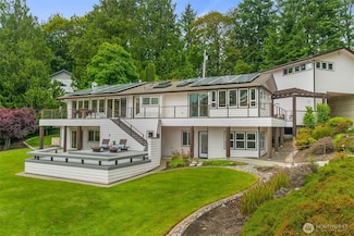 5625 Peninsula Dr SE, Olympia, WA 98513