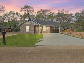 6130 Inca Dr, Mabank, TX 75156
