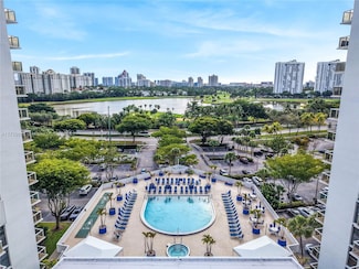 3701 N Country Club Dr Unit 203, Aventura, FL 33180