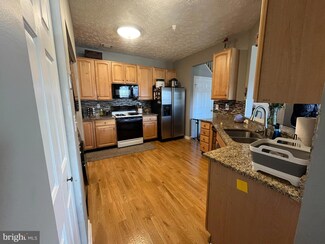 5162 Brightleaf Ct, Rosedale, MD 21237
