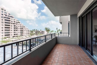 201 Crandon Blvd Unit 424, Key Biscayne, FL 33149