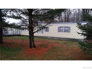 22B Pioneer Ln, Yorkshire, NY 14082