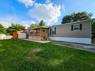 24 Pin Oak Ln, Troy, PA 16947