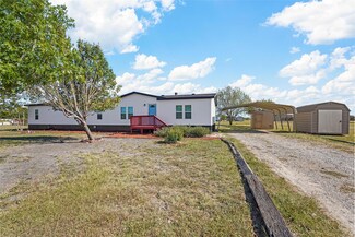 9437 Douglas Cir, Terrell, TX 75160