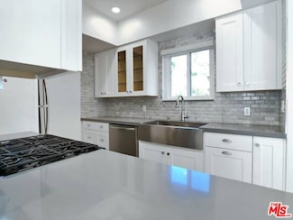 1900 Silver Lake Unit 106, Los Angeles, CA 90039
