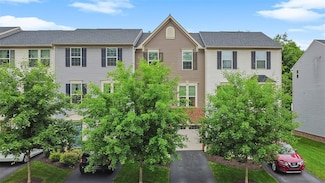122 Arbor Trail Dr, Mc Kees Rocks, PA 15136