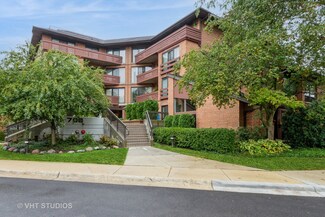 706 Waukegan Rd Unit C201, Glenview, IL 60025