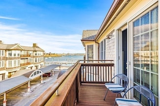 1 Mill Wharf Plaza Unit S35, Scituate, MA 02066