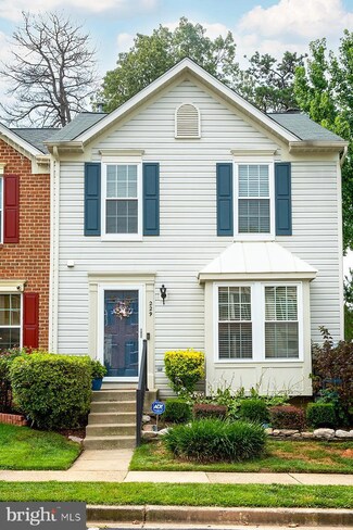 229 Foxmanor Ln, Glen Burnie, MD 21061