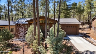 941 E Lauren Ct, Show Low, AZ 85901