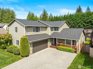 807 Darwins Way, Granite Falls, WA 98252