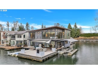 3939 N Marine Dr Unit 12, Portland, OR 97217