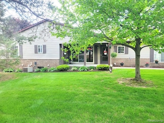 5045 Sandalwood Dr Unit 5K, Grand Blanc, MI 48439