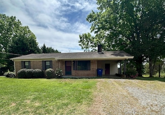 2030 Keisler Dairy Rd, Conover, NC 28613