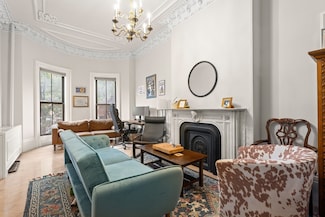 30 Dartmouth St Unit 3, Boston, MA 02116