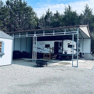 8928 Apache Dr Unit 8932, Marion Township, MO 63036