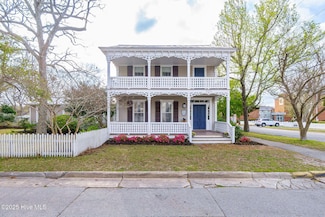200 Craven St, Beaufort, NC 28516
