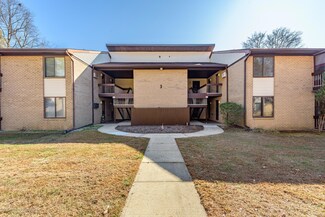 3 Pine Cluster Cir Unit H, Manalapan, NJ 07726