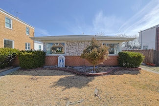 8311 N Olcott Ave, Niles, IL 60714