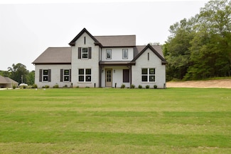 390 Centerline Roper Loop, Byhalia, MS 38611