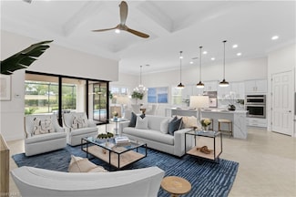 9340 Quarry Dr, Naples, FL 34120