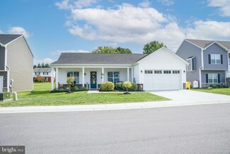 107 Pochards Ct, Martinsburg, WV 25403